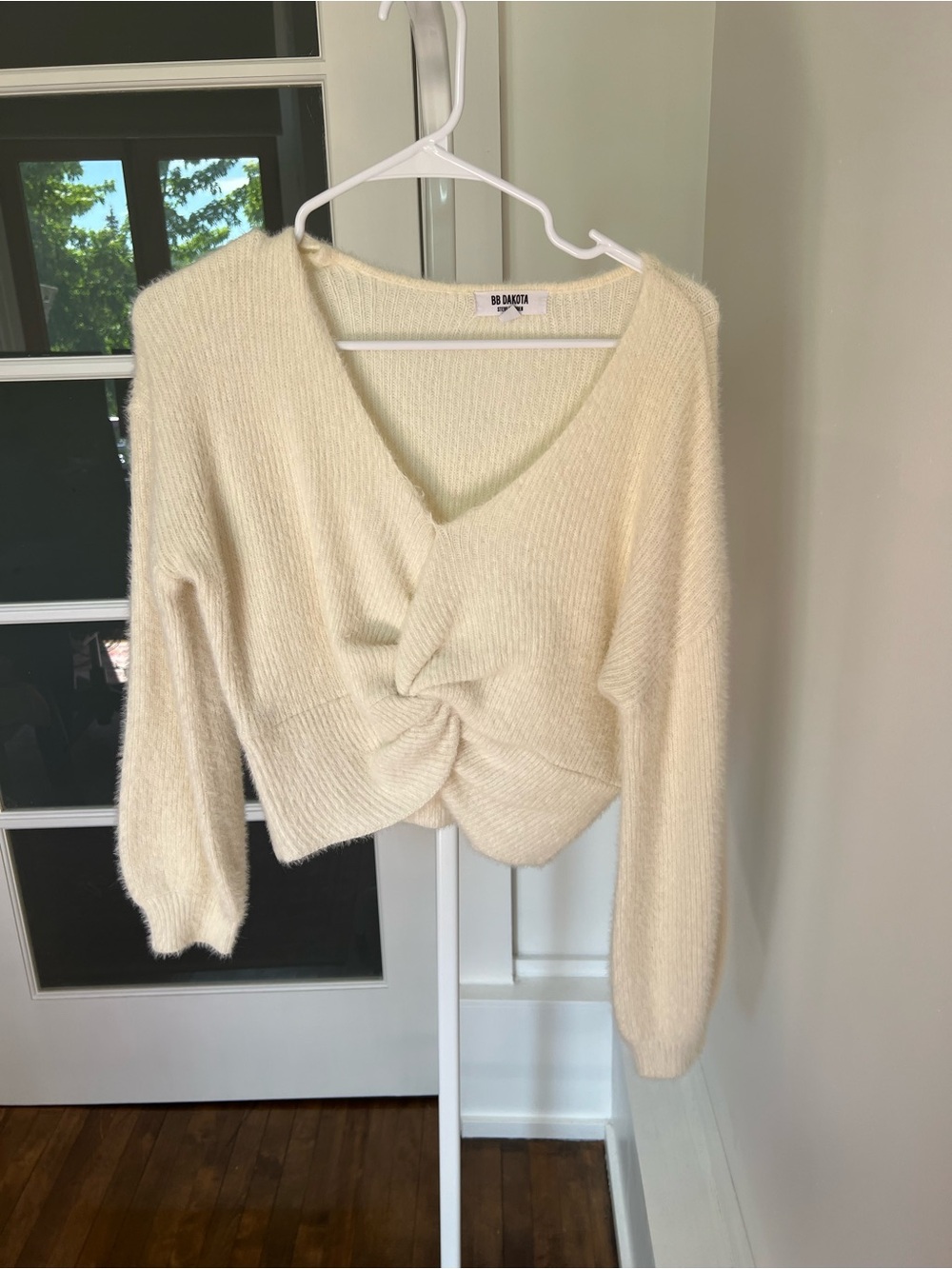 BB Dakota Cream Twist-Front V-Neck Pullover Sweater